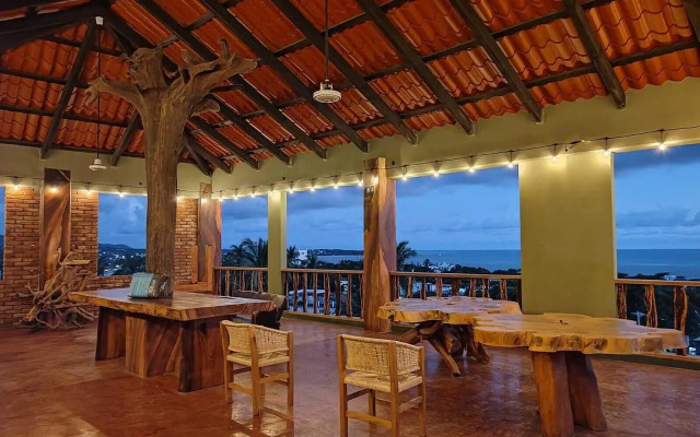 Madre Tierra Hotel & Coworking & Hostal