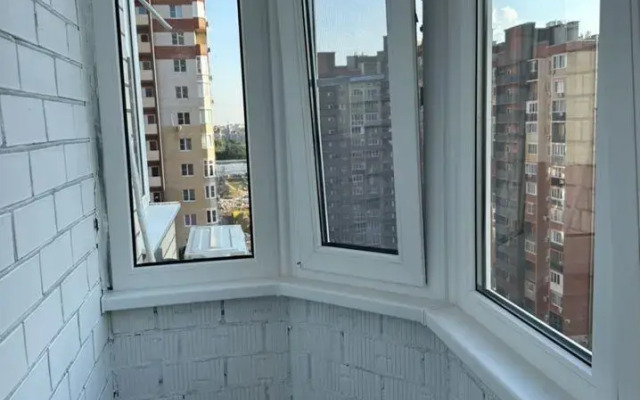 Apartments on Savushkina 6J