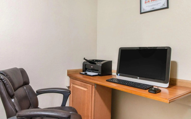 Quality Inn & Suites Crescent City Redwood Coast