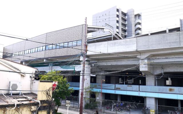 Guesthouse Osaka Tengachaya Station front hall