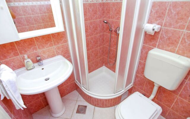 Apartment Slavica Trogir/Slatine 10079