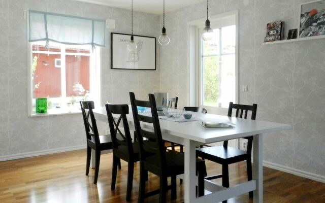 8 Person Holiday Home in Fiskebäckskil