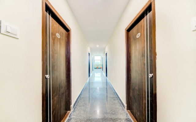 Airport Palace Hotel by OYO Rooms