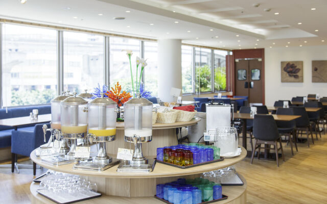 Okinawa NaHaNa Hotel & Spa