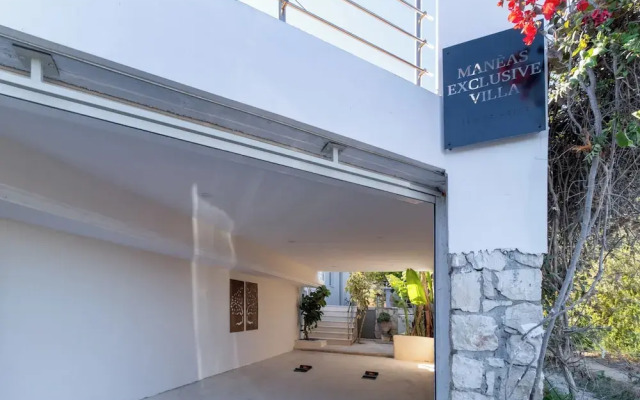 Villa Oasis in Nikiana - Sleep 6 - Pool - Hot Tub