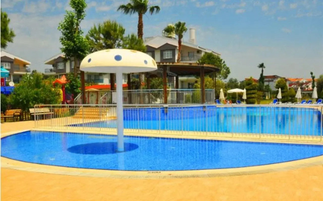Side Suite Hotel