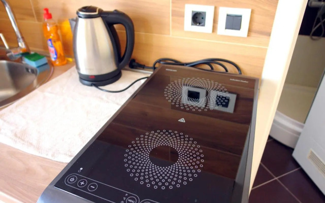 Mini Studio