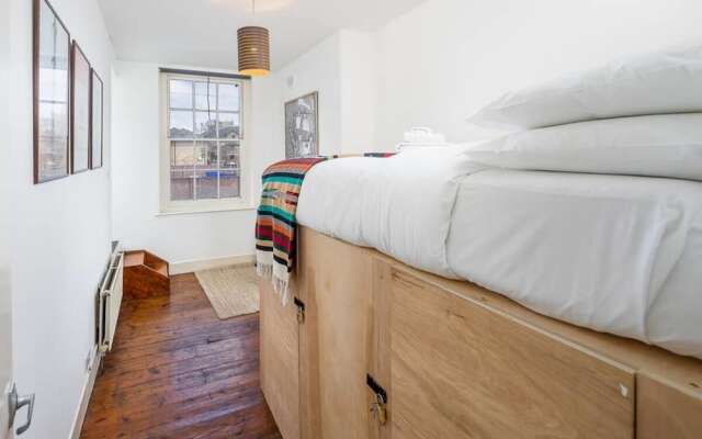 Charming Quirky 1bed in Bethnal Green 1min to Tube