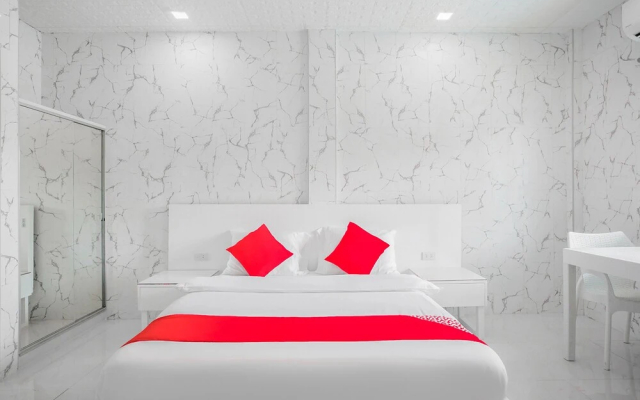 OYO 630 Sena Gladyz Suites