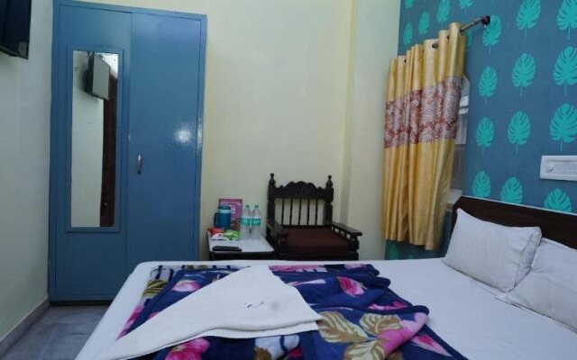 Hotel Gokul Palace