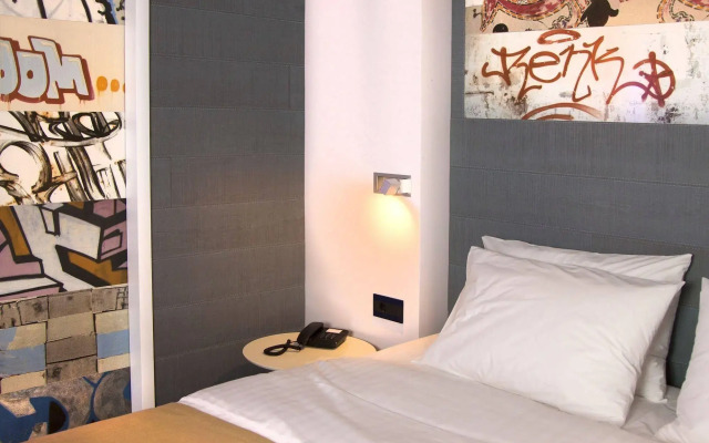 Essence Hotel