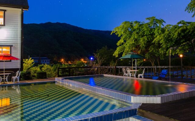 Muju Cherish Pension