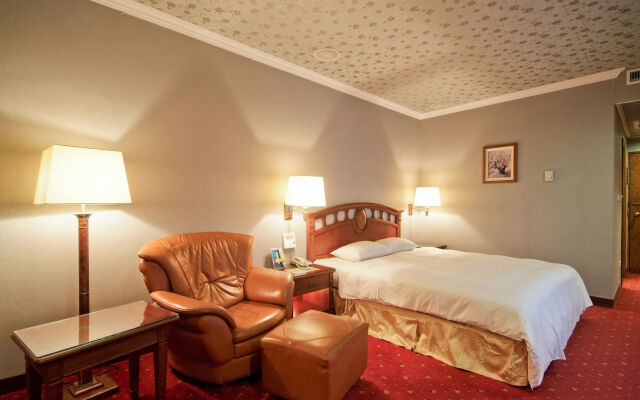 F Hotel Tainan