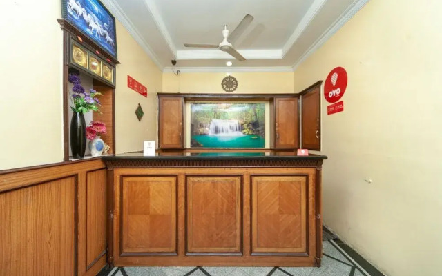 OYO 22280 Kences Inn
