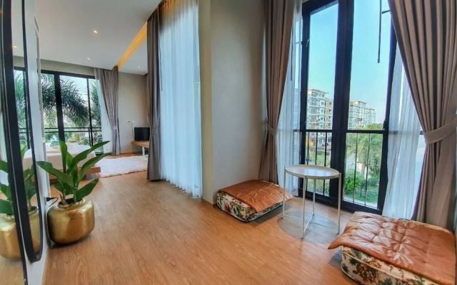 Platinum Hotel