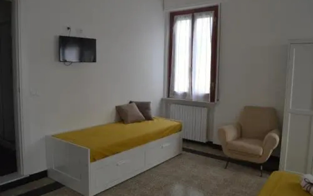 Guest House 2 Stars Finale Ligure