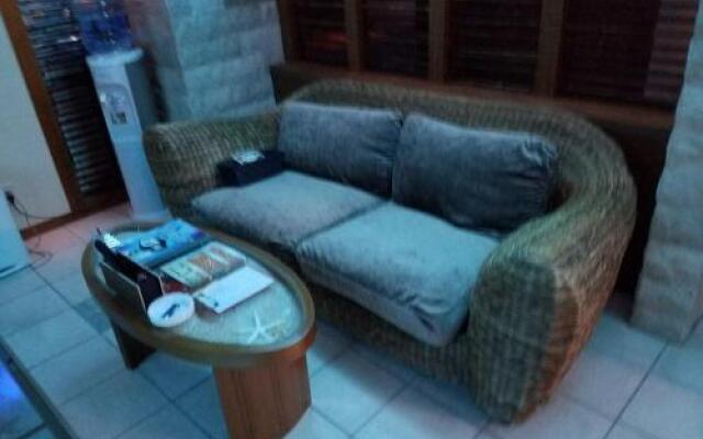 Hotel Y (Adult Only)