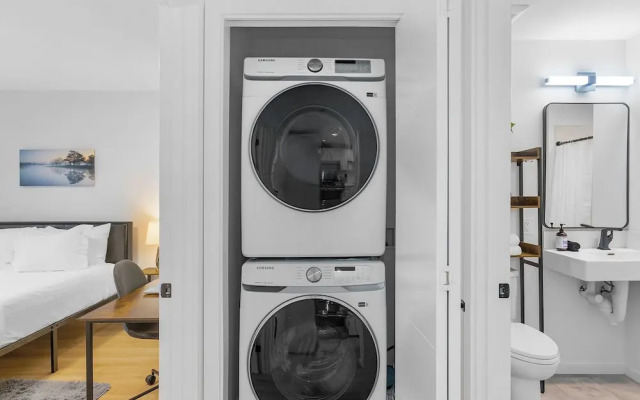 The Cloudbreak Townhome