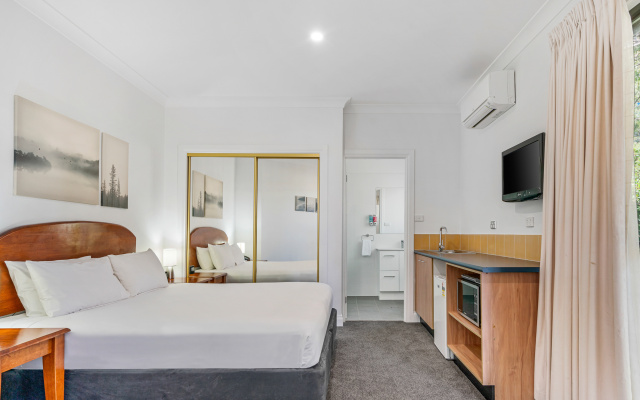 Leisure Inn Pokolbin Hill – Guest Rooms – Pokolbin