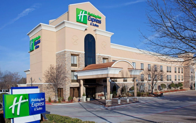 Holiday Inn Express Arlington by IHG