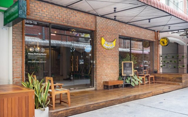 Happy Monkey Hostel Bangkok