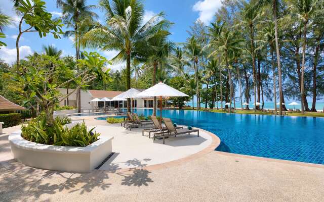 Outrigger Khao Lak Beach Resort