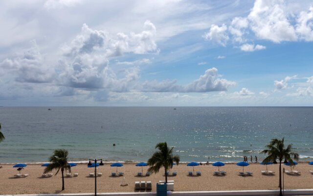 Pelicanstay in W Hotel Ft. Lauderdale