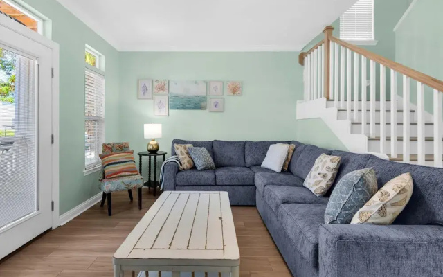 Brzee Bungalow