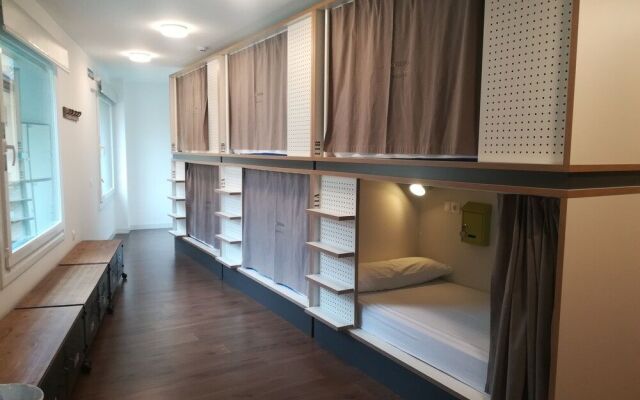 Agora Hostel