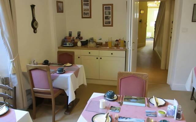 Hillside Bed & Breakfast