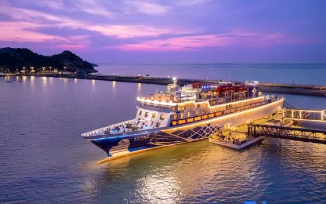 voco Lianyungang Star of HaizhouBay by IHG