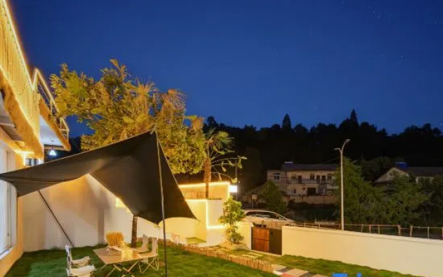 Anji Yunqian Homestay