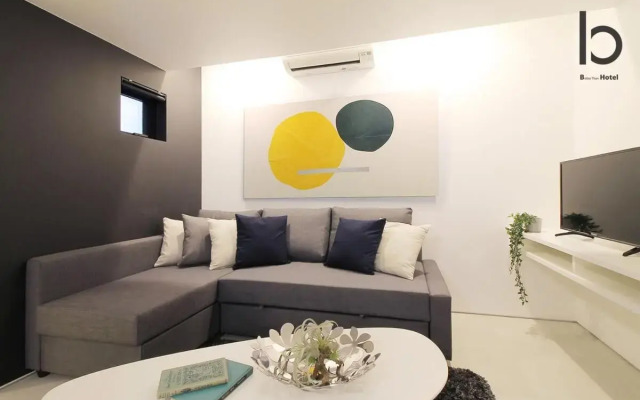 Beautiful New 1BR Apartment for 6 ppl