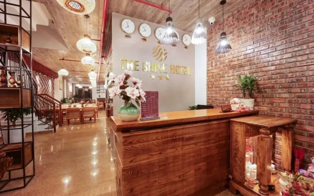 The Shine Hotel & Apartment