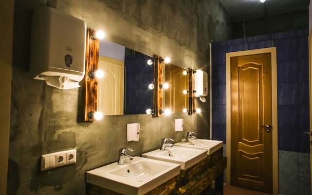 LoftWorld - Hostel