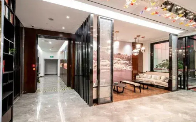Boyue Hotel