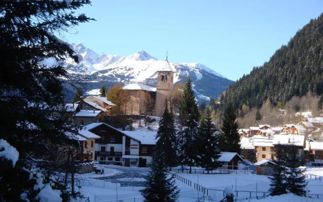 Appartement Champagny-en-Vanoise, 4 pièces, 8 personnes - FR-1-464-37