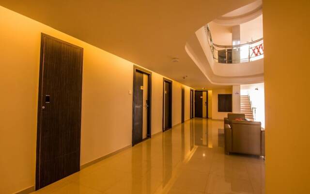Plazza hotel , Trichy