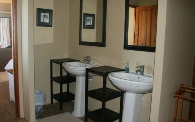 Hillview Self-catering Apartments