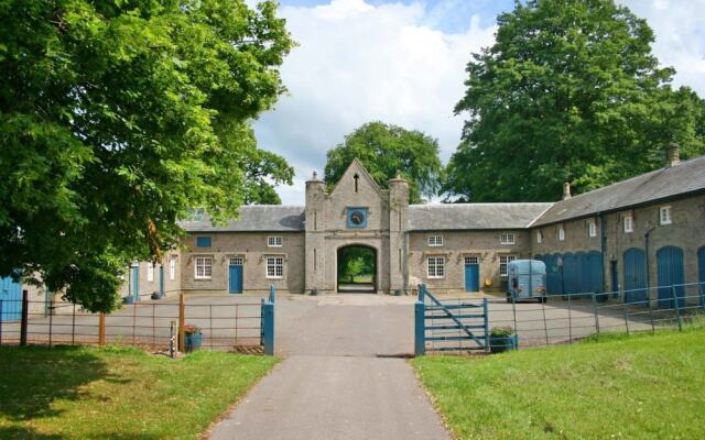 2 Bed Cottage With Mountain Views Glanusk Estate