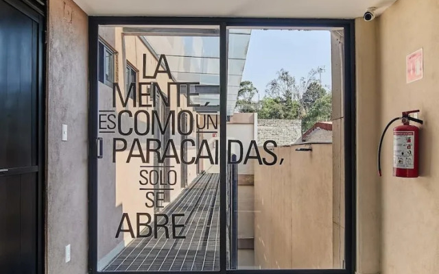 S02 Suite 2 min del TEC Wifi Terraza