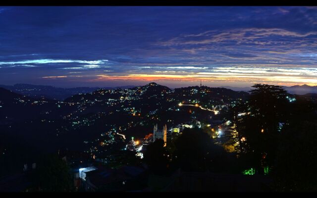 Summit Le Royale Hotel, Shimla