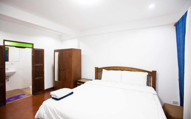 Tiptopthai House