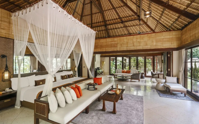 The Hidden palace by Hanging Gardens