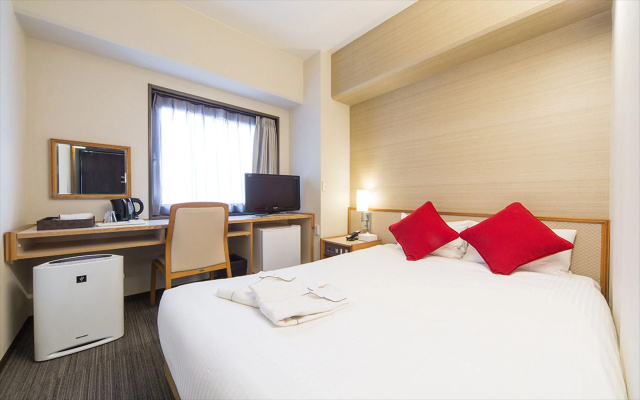 Hotel Sun White – Guest Rooms – Osaka