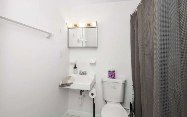 Northside Suite 1