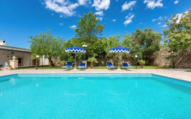 Villa Medici alla Macchia by BarbarHouse