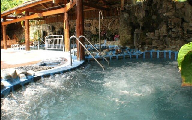 Meilonshan Hotspring Resort