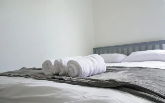 Cosy & Modern 1 Bed Studio