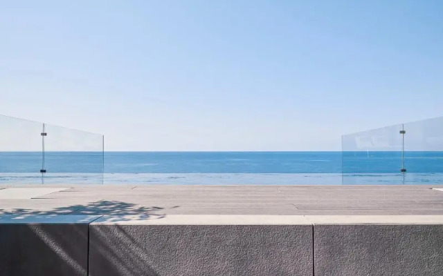 Palace Lido Hotel Suites